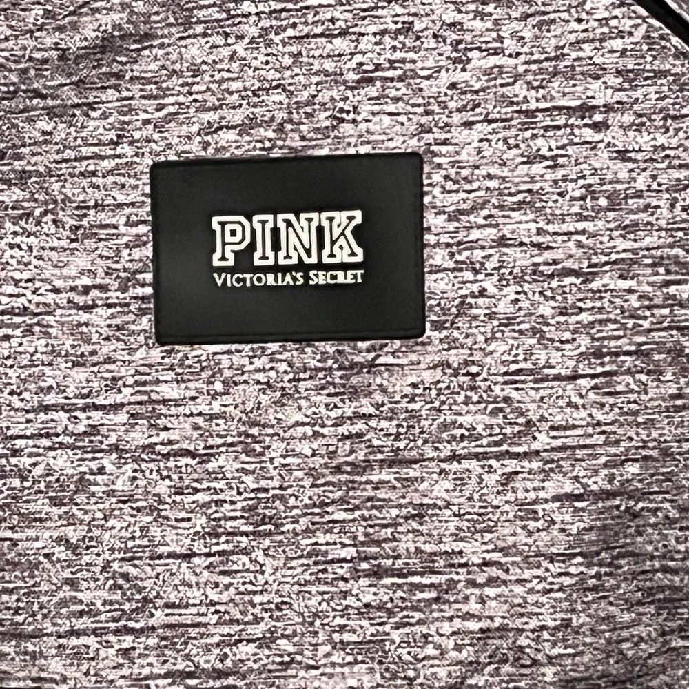 Victorias Secret note there